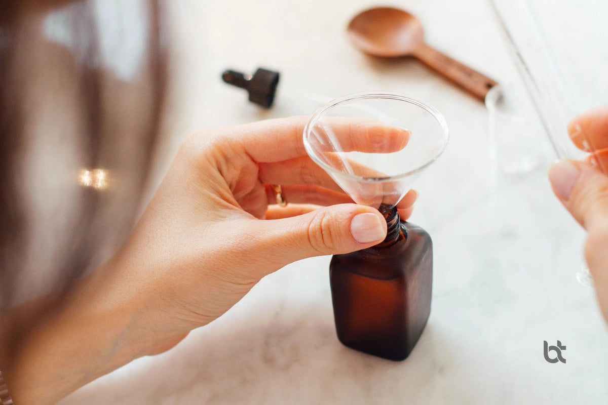 B-Therapy'ye özel FresHands aromaterapi yağının özenle hazırlanışı.